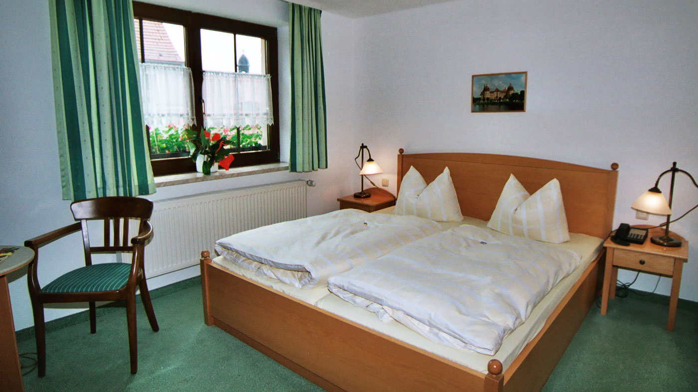 hotelzimmer-1